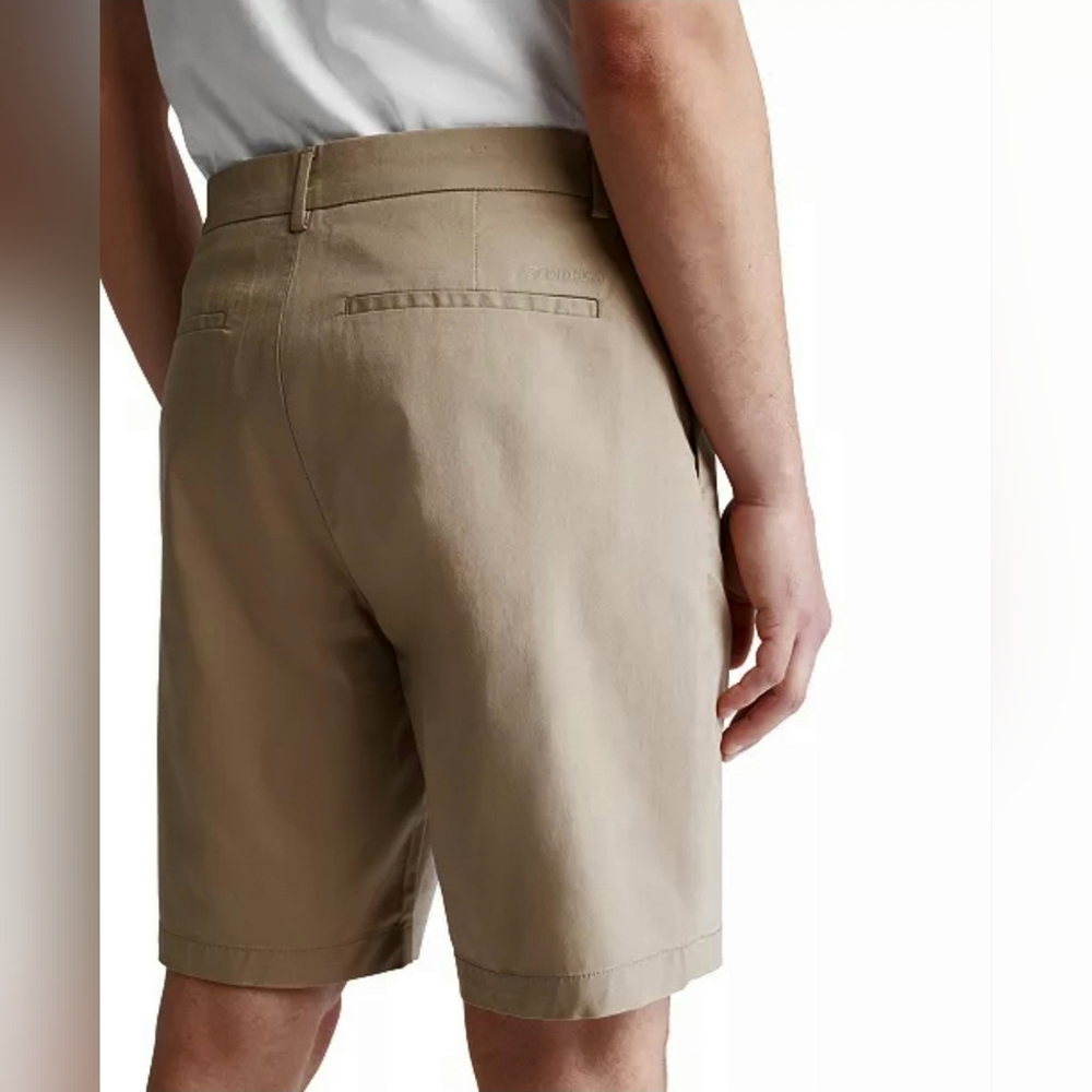$79 Calvin Klein Mens Refined Slim Fit 9" Short - Picture 4 of 11